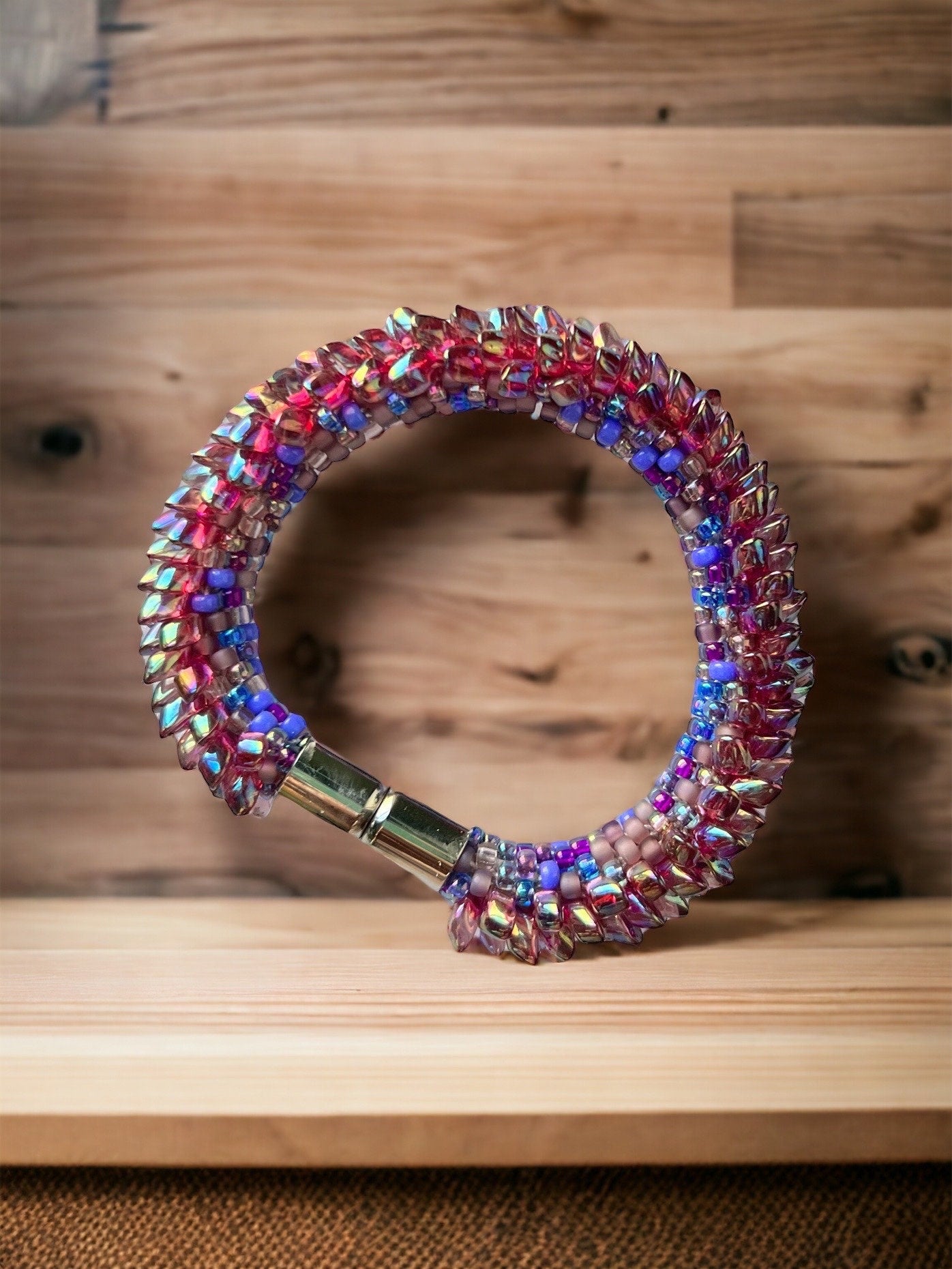 Dragon’s luster: Matagama beads bracelet inspired by Dragon scales