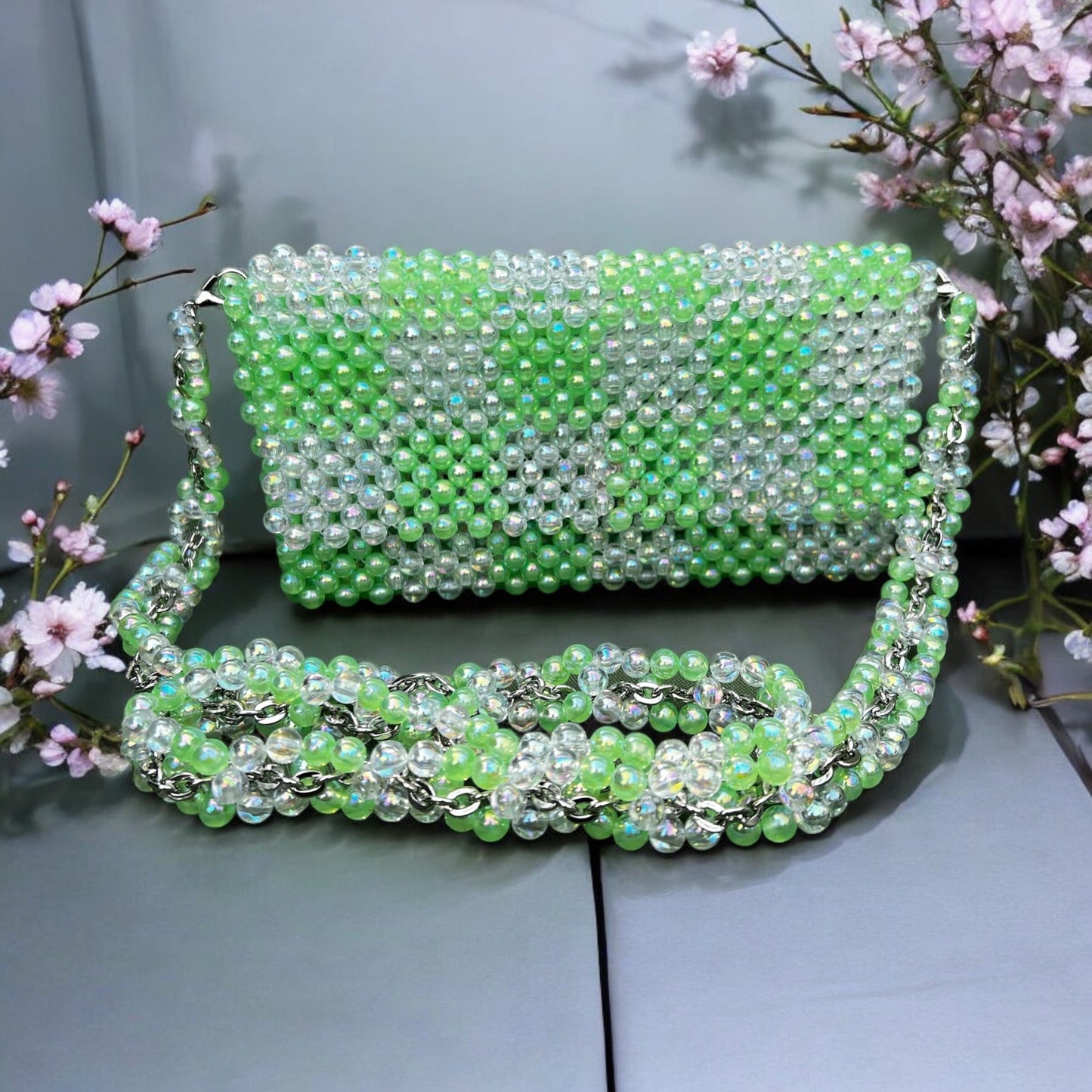 Handmade Beaded Crossbody Bag: Modern Acrylic Bead Handbag