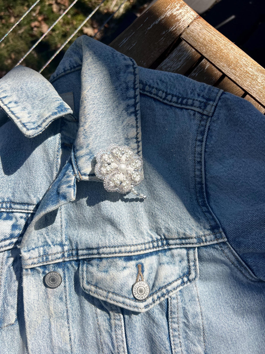 Freshwater Pearl Shamrock Pin: Lucky Crystal Brooch