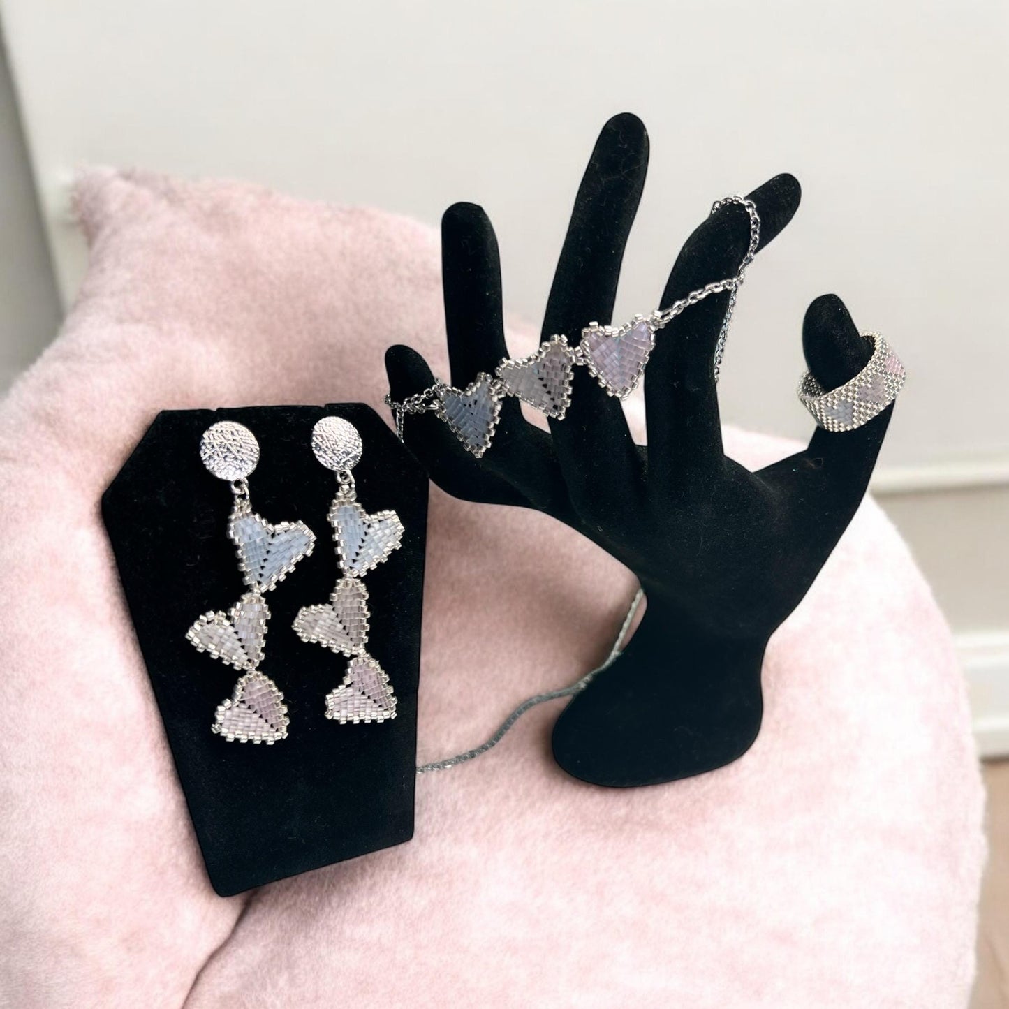 Stardust hearts trio, three hearts jewelry