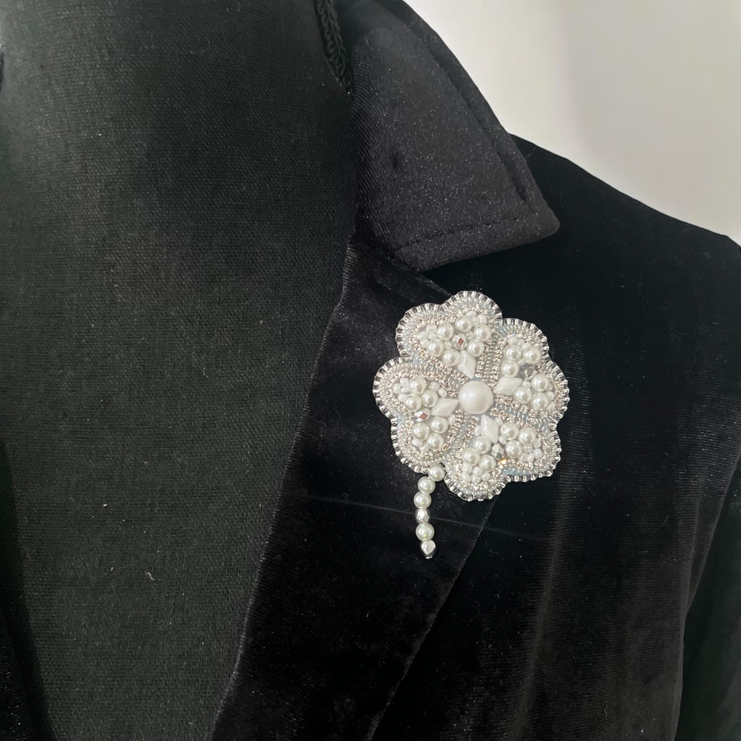 Freshwater Pearl Shamrock Pin: Lucky Crystal Brooch