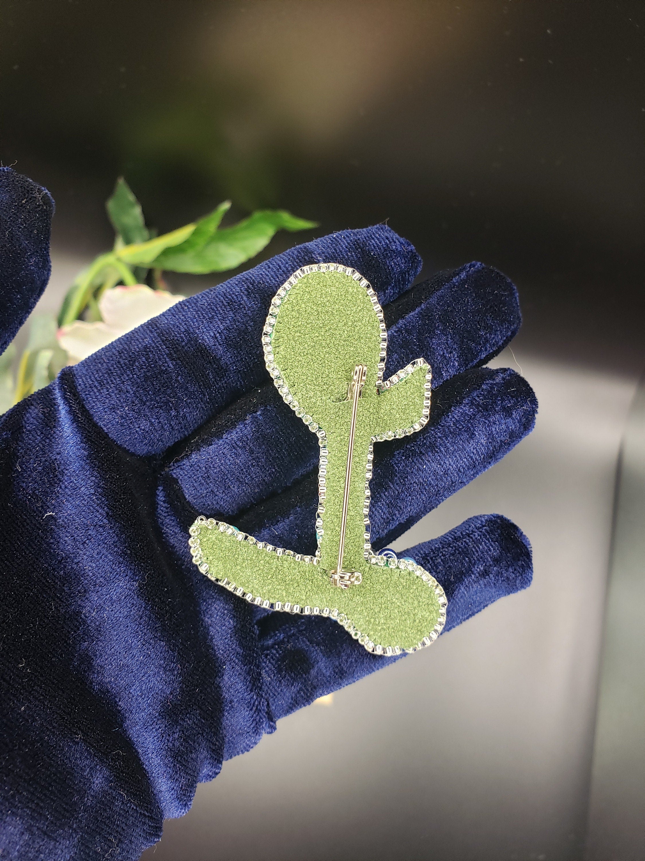 Handcrafted Letter L Brooch: Czech Glass Bead Name Pin