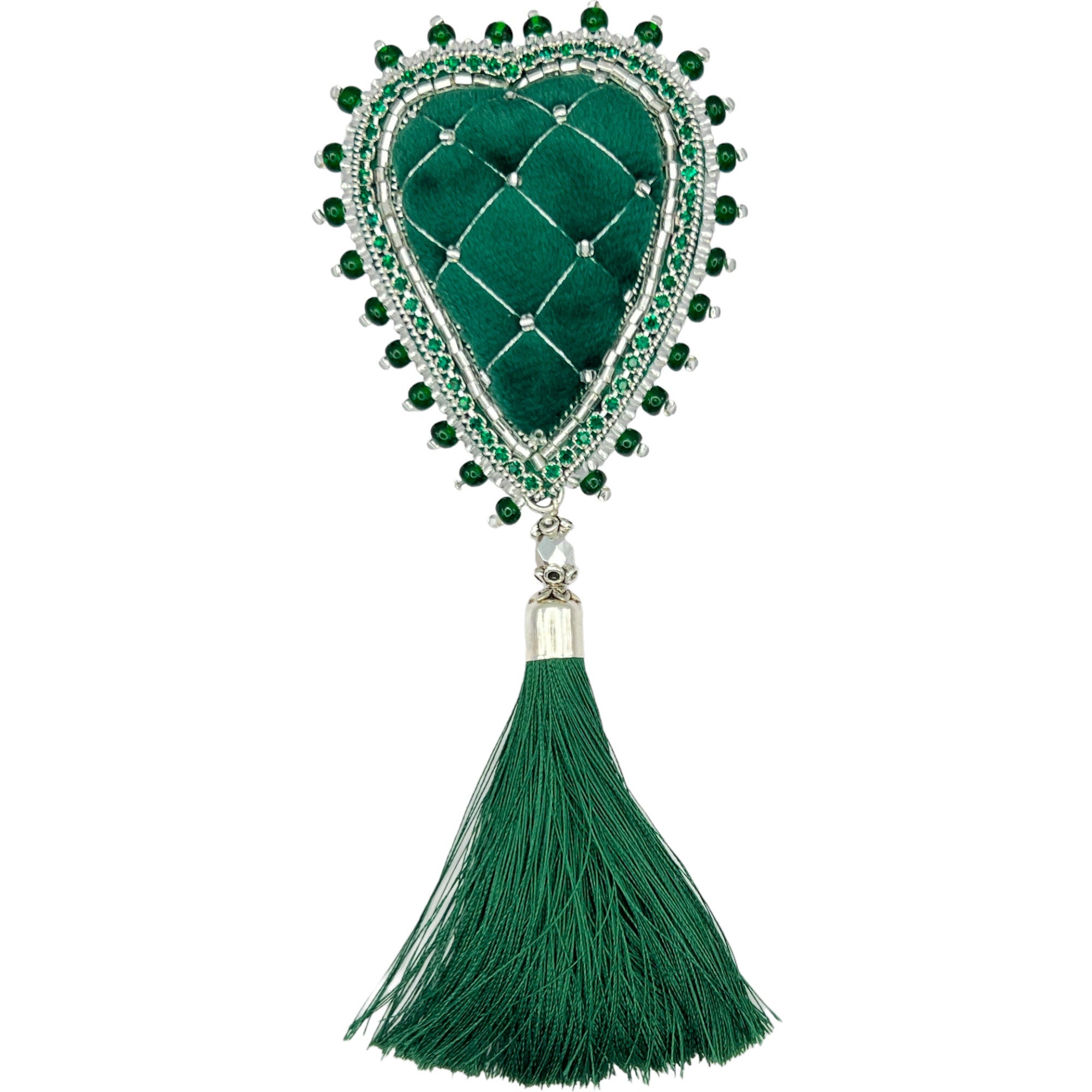 Velvet Heart Brooch: Green Tassel Pendant, Elegant Gift