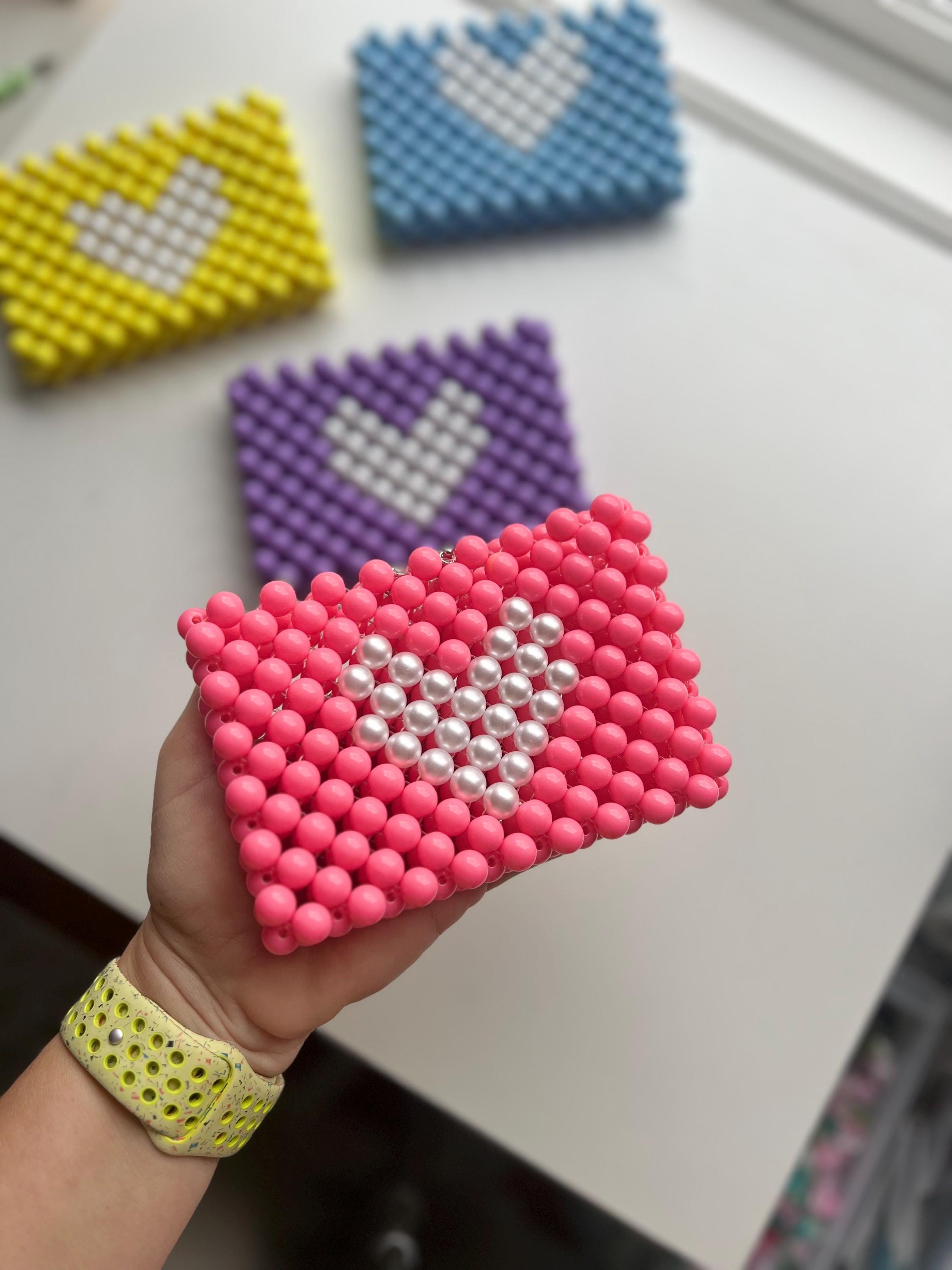 Colorful Beaded Pouch Wallet, Handmade Mini Bag with Magnetic Closure